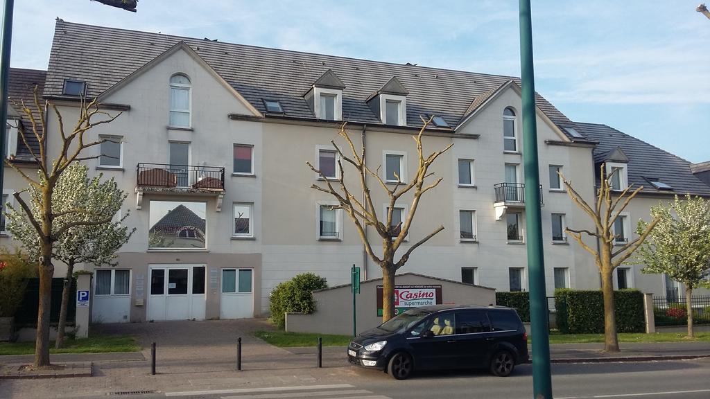 Le Petit Magny Apartment ภายนอก รูปภาพ