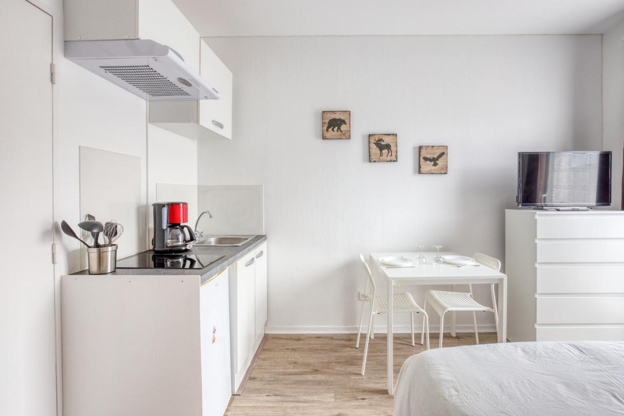 Le Petit Magny Apartment ภายนอก รูปภาพ