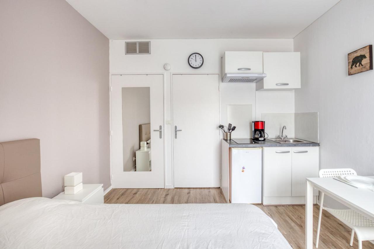 Le Petit Magny Apartment ภายนอก รูปภาพ